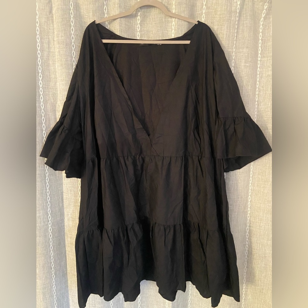 Pretty Little Thing Black Tiered Smock Dress Size 26